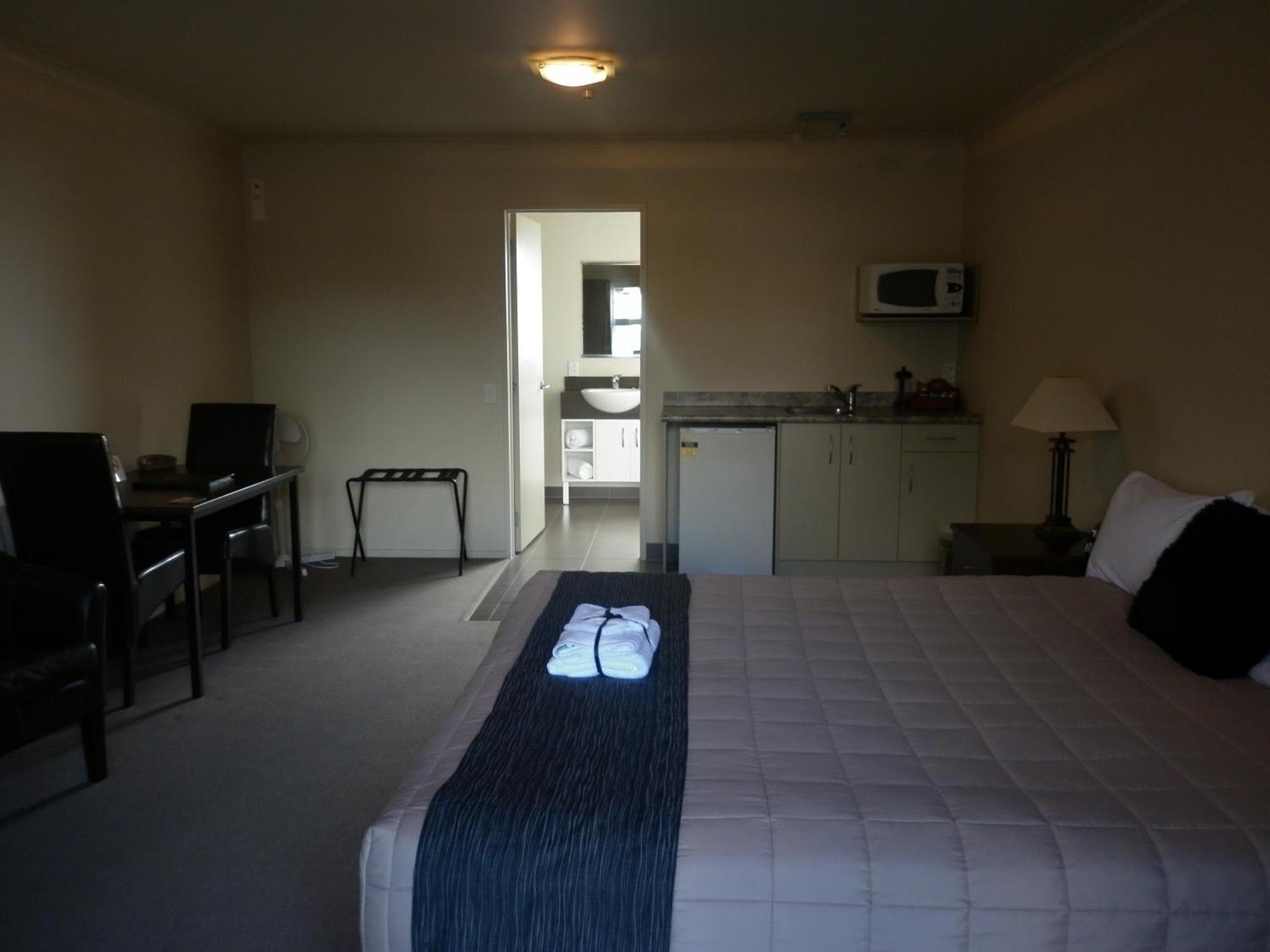 Executive On Fenton Motel Роторуа Екстериор снимка
