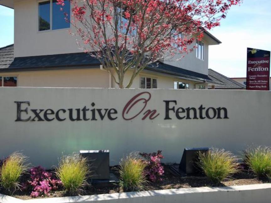 Executive On Fenton Motel Роторуа Екстериор снимка